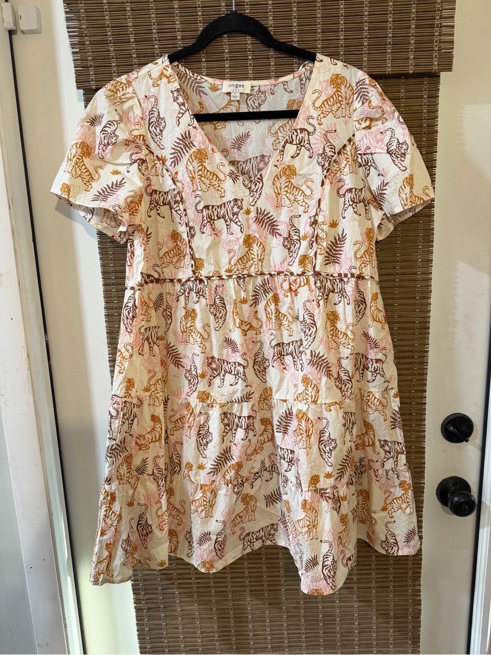 Umgee Feeling Fierce Pink Tiger Print V-Neck Tiered Dress - Picture 2 of 4